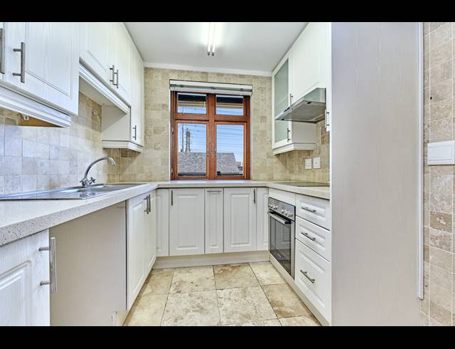 2 BEDROOM APARTMENT FOR SALE IN WATERFALL HILLS MATURE LIFESTYLE ESTATE